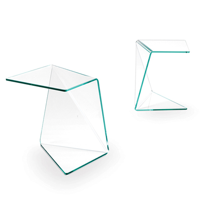 2013, dreieck, dreieck germany, beistelltisch, assito, adaptability, echtglas, echtglas tisch, möbel, sidetable, real glass, real glass table, complex shape, polygon, polygone, produkt, product, markus bischof produktdesign